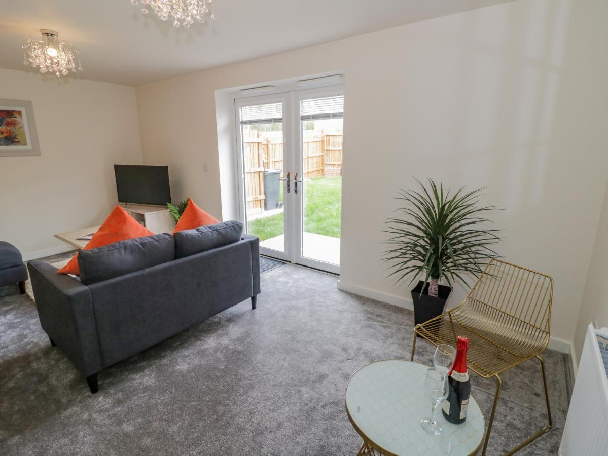 23 Moat House Close Coventry Dış mekan fotoğraf